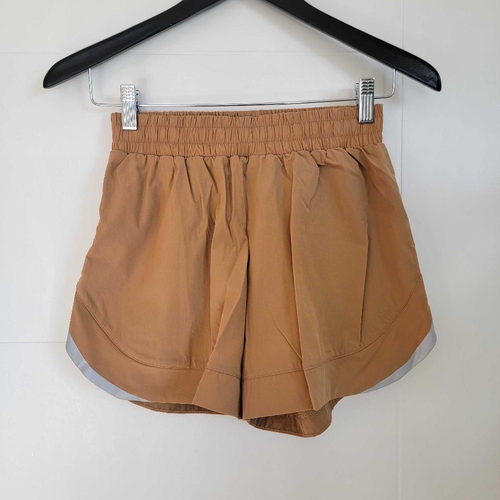 Alphalete Stride Lined Running Short